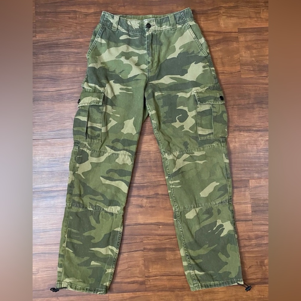 Topshop Green Camouflage Cargo Pants